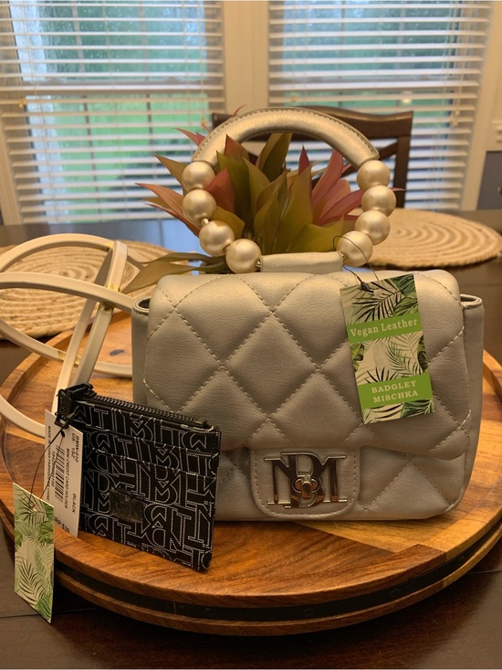 Badgley Mischka Handbags - BADGLEY MISCHKA MINI Handbag and credit card wallet vegan leather NEW WITH TAGS